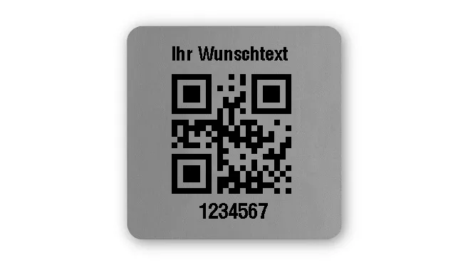 Universaletiketten Material:Folie silber matt Größe:26x26mm Kopfzeile:"Ihr Wunschtext" Barcode:QR Stellenanzahl:7-stellig Ausführung:4 Etiketten pro Nummer Menge:1000
