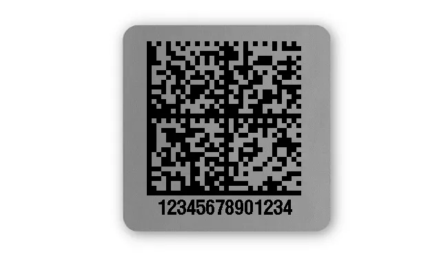 Universaletiketten Material:Folie silber matt Größe:26x26mm Kopfzeile:"ohne" Barcode:DataMatrix Stellenanzahl:14-stellig Ausführung:2 Etiketten pro Nummer Menge:1000